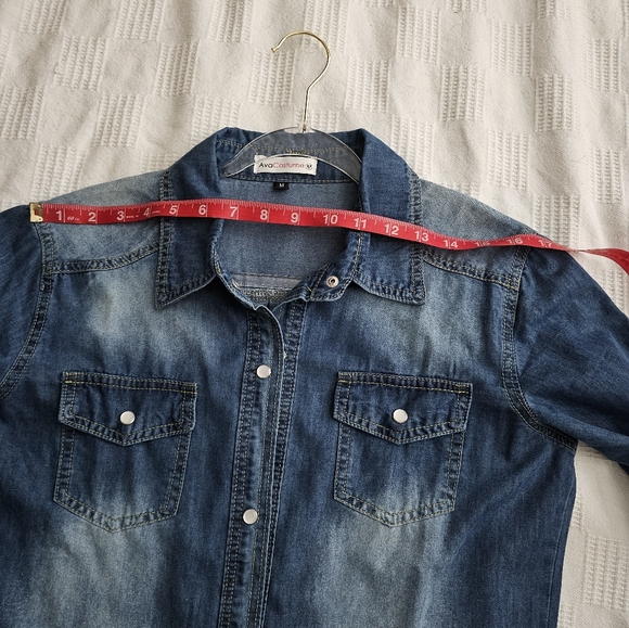 NWOTS! WOMENS LONG SLEEVE FADED JEAN SNAP CLOSURE SHIRT! SIZE MED! NWOTS! - Picture 9 of 10